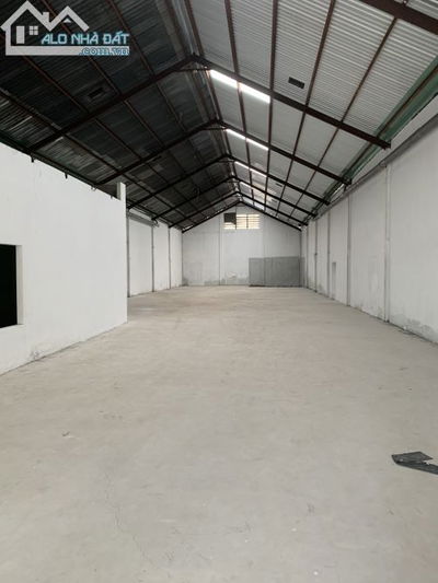 Cho thuê kho ĐẸP diện tích 500m2 hẻm 8m đường Tô Hiệu