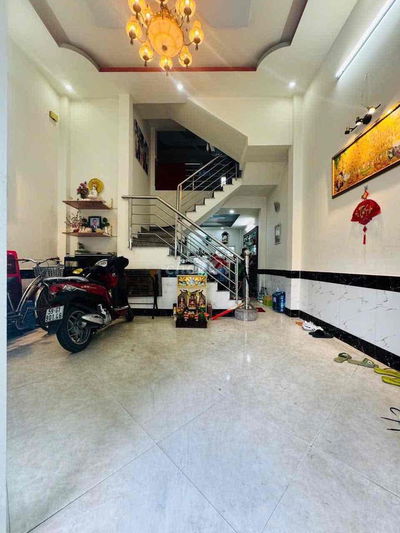 XE HƠI 7 CHỖ TỚI CỬA NHÀ ĐẸP NGANG LỚN 5M 4 TẦNG NGAY EMART 2