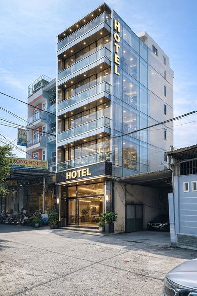 SIÊU PHẨM NGUYỄN HIỀN THÔNG THÙY VÂN 136M GẦN BIỂN - XÂY 6 TẦNG