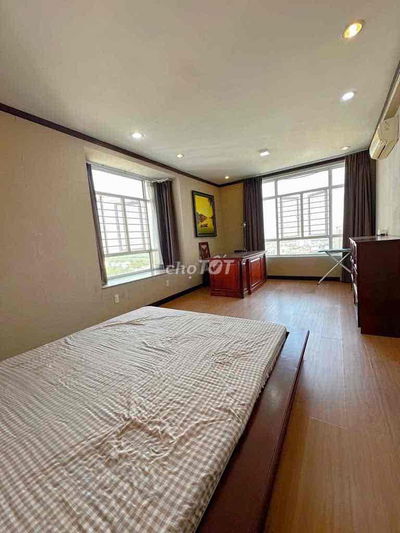 Cần chỗ ở an toàn sạch sẽ inbox mình nha