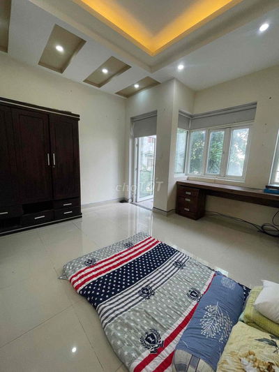 PASS LẠI PHÒNG GẤP