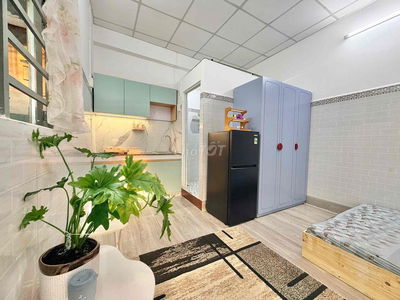 Siêu Phẩm Studio Full Nội Thất - Ngay Đầm Sen - Giáp Q11