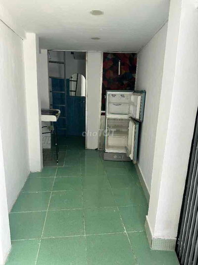 NHÀ NHỎ 1 ty850  BÌNH THẠNH . NGUYỄN CỦ VÂN . 11m2