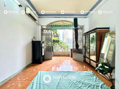 CHO THUÊ PHÒNG BAN CÔNG FULL NỘI THẤT RỘNG RÃI GIÁ RẺ NGAY HƯƠNG LỘ 2