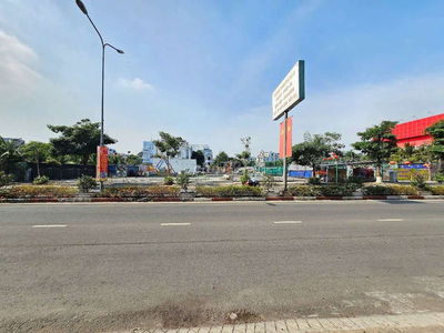 3 Lô đất mặt tiền đường số 9 trung tâm hành chính Tp. Dĩ An