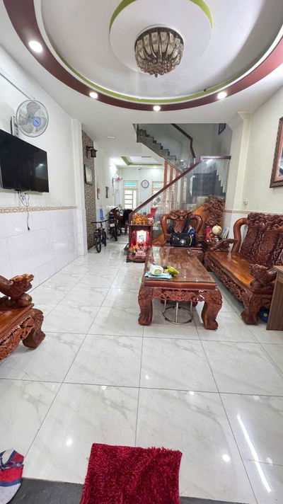 NHÀ 4 TẦNG NGUYỄN CHÍ THANH (4.1x13)M | CÁCH HẺM XE HƠI 30M