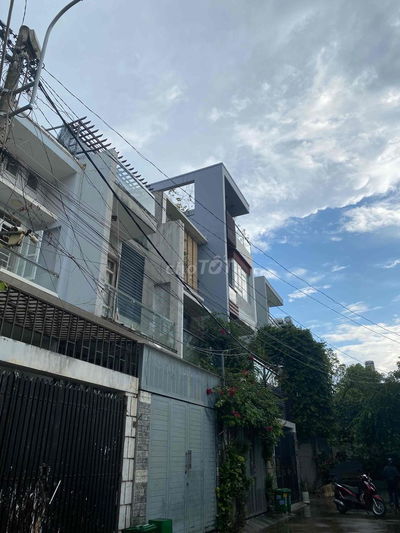 HẺM XE HƠI 3 TẦNG NHÀ XÂY KIÊN CỐ 4PN KHU DÂN CƯ PHÂN LÔ- ĐỖ XUÂN HỢP