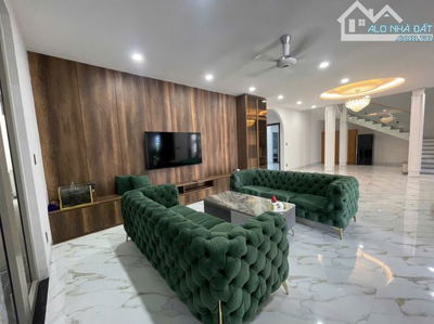 🧡🧡🧡🧡🧡Villa bên Sông Hàn thơ mộng , diện tích cực rộng và chill