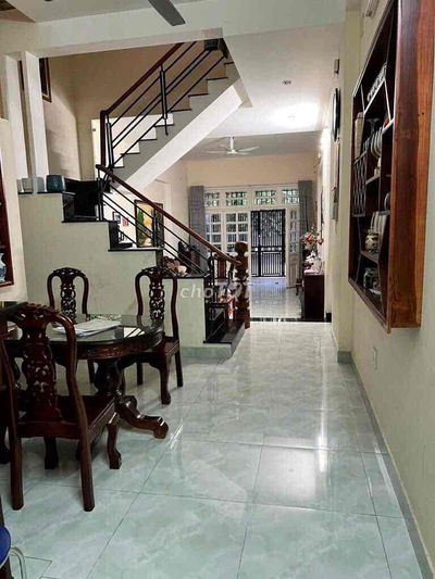 🟢 Nhà thuê 3 Tầng-4,5 x 18-81m2 -3 pn,3 Wc - Mt 16m KDC Ấp 5 Phong phú