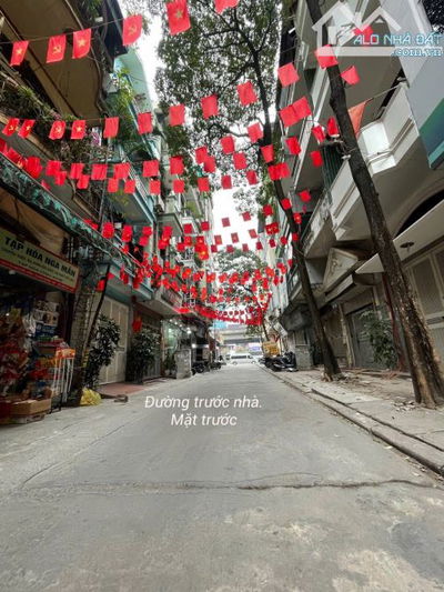 Bán nhà 5T Nguyễn Xiển, 52m2 Ôtô tránh vỉa hè 2m, 19.2 tỷ