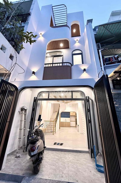 NHÀ ĐẸP ĐÓN TẾT BÍNH NGỌ GẦN AEON MALL TÂN PHÚ - HẺM NHỰA 6M - 4PN