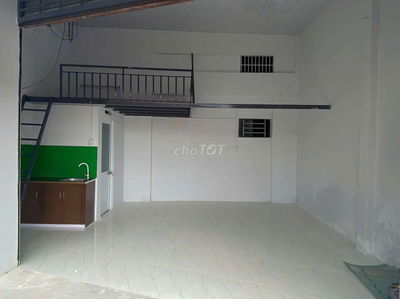 CHO THUÊ KIOT ĐỐI DIỆN CÔNG VIÊN TRUNG CHÁNH