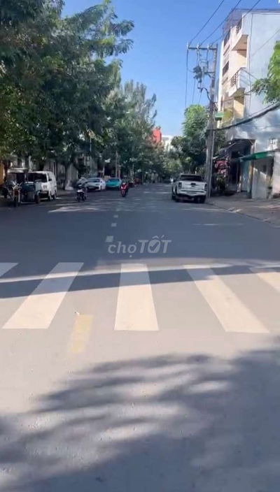 MẶT TIỀN NGUYỄN PHÚC CHU 12X30, NHÀ C4, ĐÔNG NAM, GIÁ 39,5 TỶ TL