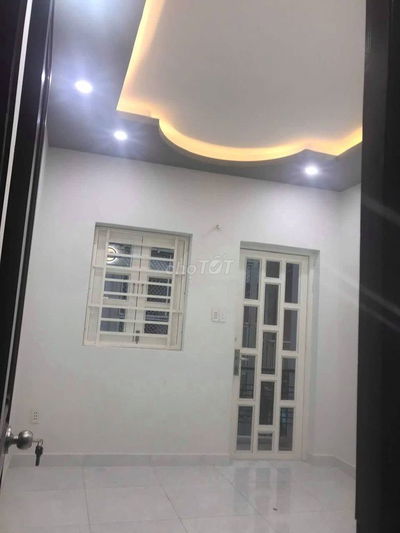 Nhà Mới 4PN Hẻm Rộng Gần MT Hoà Hảo Quận 10