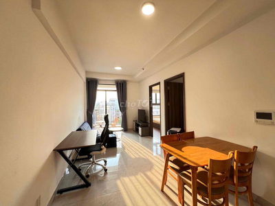 Cho Thuê căn hộ có nội thất 2pn1wc ở liền