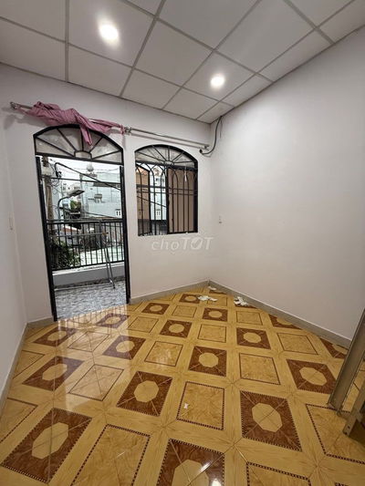 Bán nhà 40m2 HXH, Vài bước ra hẻm xe tải thông P15 kế Phạm Văn Bạch