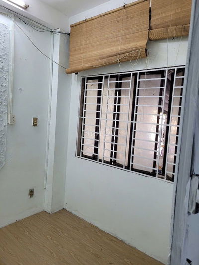 Phỏng trọ 12m2 . Mặt tiền đường Huỳnh Đình Hai . Q.Bình Thạnh .