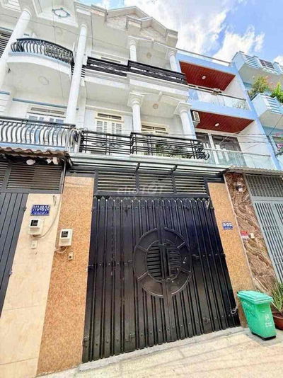 NGỢP BANK NHÀ 4 TẦNG GẦN HIỆP THÀNH CYTY KHU VÍP NHÀ LẦU HIỆN ĐẠI