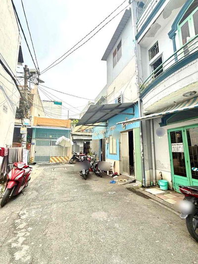 Bán Gấp Nhà Diện Tích Rộng Bề Ngang Lớn 7.5M Sẵn Dòng Tiền Tân Quý TP