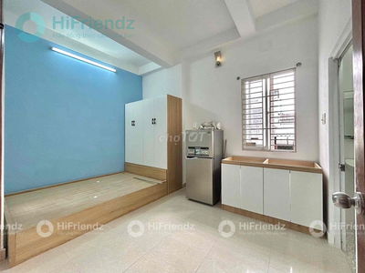 STUDIO CỬA SỔ THOÁNG ĐẦY ĐỦ NỘI THẤT NGAY BỜ KÈ HOÀNG SA TRƯỜNG SA