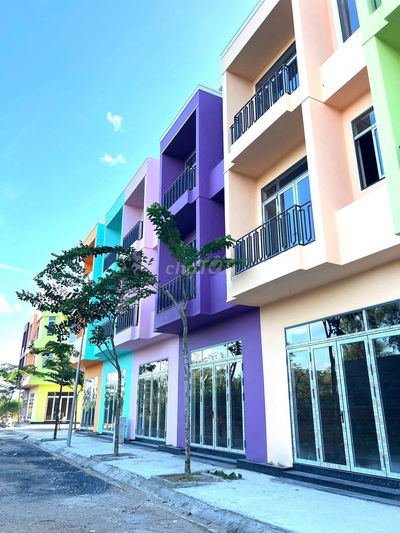 BÁN GẤP LÔ GỐC ***