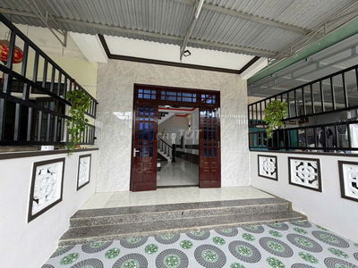 Bán căn nhà siêp đẹp kiên cố phường hội an tây tp hội an