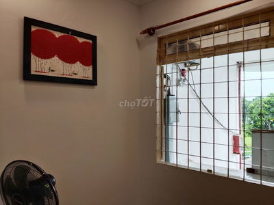 căn hộ tầng 5, DT 44m2, 1PNC, chung cư 675 Nguyễn Kiệm, P9, Phú Nhuận