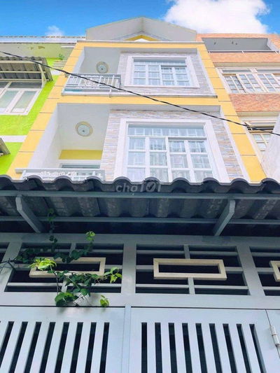 Cần cho thuê nhà 66/3A Nhật Tảo P.4 Q.10