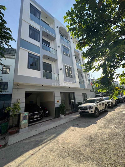 Nhà Bình Thành Hẻm 8m Ngang 14m Có Gara Xe Hơi Giá Tốt