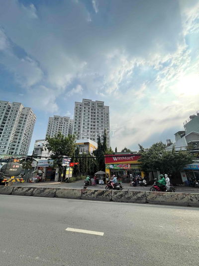 NHÀ MẶT TIỀN HUỲNH TẤN PHÁT - ĐANG CHO SIÊU THỊ THUÊ - SỔ HỒNG RIÊNG