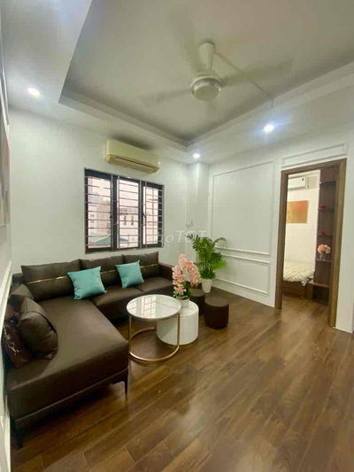 Chung cư mini Mỹ Đình gần Bến xe Mỹ Đình – thang máy – 2PN – ban công