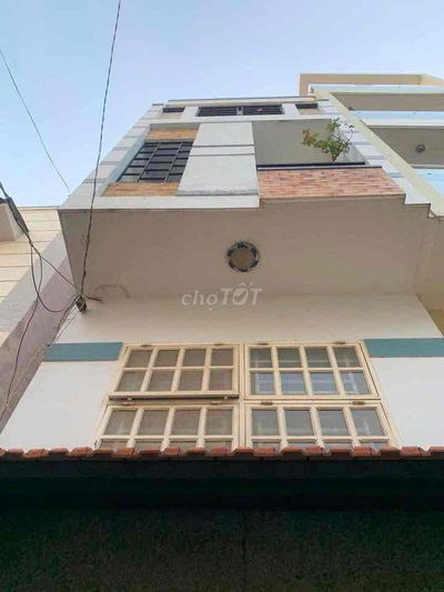 Cần Cho Thuê Phòng Đường Âu cơ