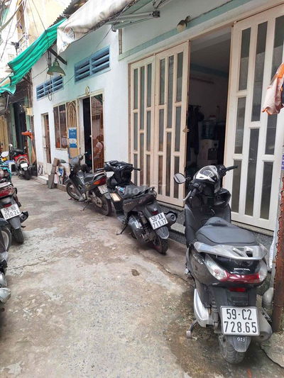 Bán nhà 2 Lầu hẻm 2.5m đường huỳnh tấn phát, phường Tân Thuận, Quận 7