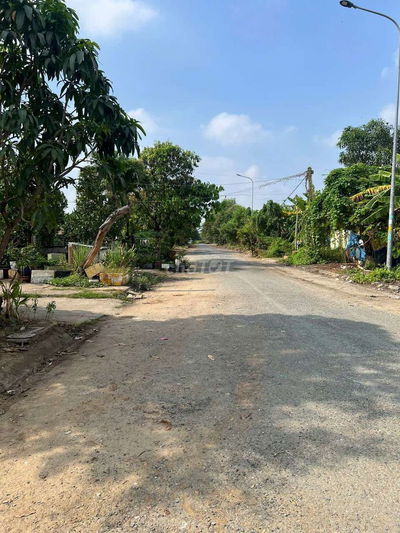 GIÁ CỰC HỜI CHỈ 10,5 TỶ LÔ ĐẤT 395M2 ĐƯỜNG 27M NGUYỄN VĂN TẠO NHÀ BÈ