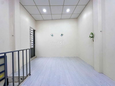 Ban nha hem 186 nguyen son tan phu