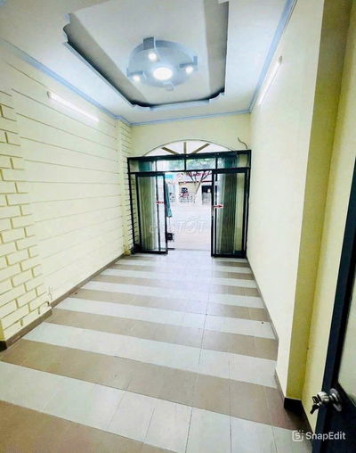 Mặt Tiền Nguyễn Văn Lượng 100m2 2 Tầng Gần Lê Đức Thọ và Nguyễn Oanh