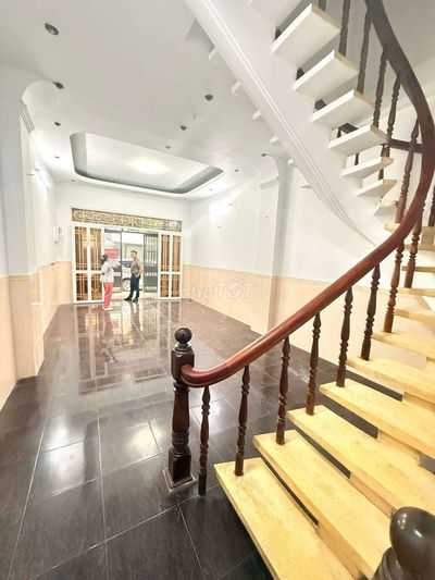 Nhà thật cho thuê kd tự do_ Sư Vạn Hạnh Q10 _6P 7WC