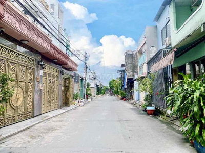 Nhà 4 Tầng Ngay 4 Xã- Gần Hoaf Bình- Đâm Sen