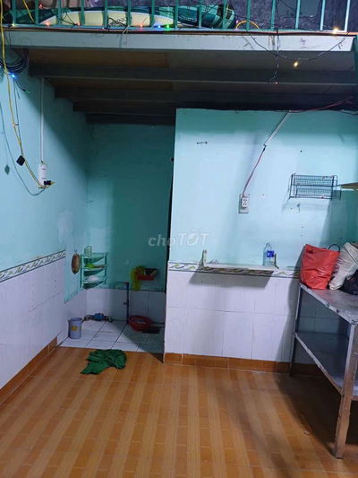 Phòng trọ sau Bến xe Ngã tư ga (như hình)