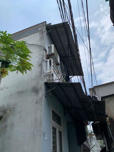 Nhà bán DT 5x5m6 . 1 lầu 1 phòng 2 wc