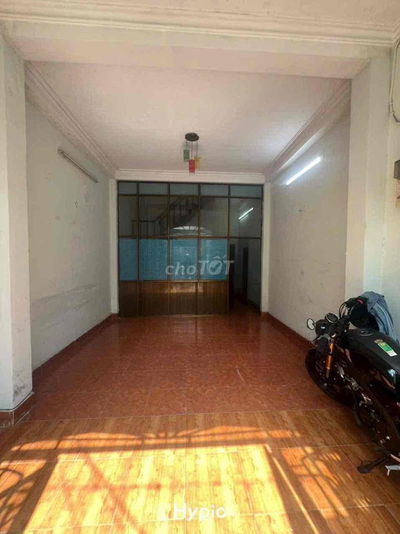 Cho thuê nhà đường 6m thông tân quý.4x12m 1 lầu 2pn 2wc 10tr