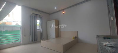 Sang lại tòa nhà căn hộ dv 12p và 3 mặt bằng