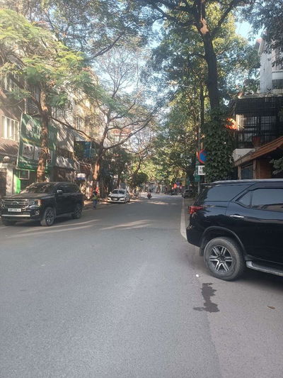 Nhà Liền Kề Văn Quán 70m2- 5 tầng - ôtô tránh 20 tỷ.