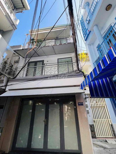 489/ VIP Huỳnh Văn Bánh Phú Nhuận