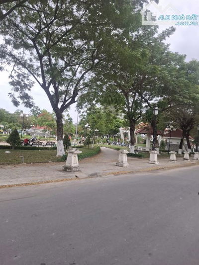 ĐẤT MẶT TIỀN 10M NHỰA  NGAY TRƯỜNG HỌC - DÂN Ở KÍN - SỔ SẴN - CHỈ 550 TRIỆU -  SUỐI ĐÁ