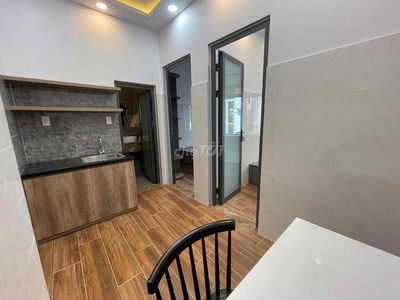Căn hộ 2PN - thang máy gần Bùi Viện, Chợ Bến Thành, cầu Ông Lãnh 5phút