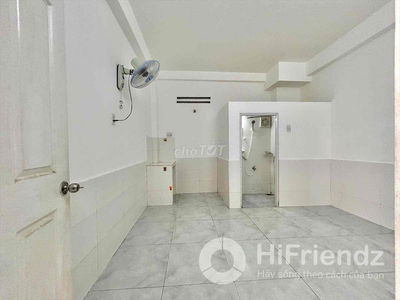 CHO THUÊ PHÒNG TRỌ GIÁ RẺ - GẦN CHỢ PHẠM VĂN HAI VÀ CV HOÀNG VĂN THỤ