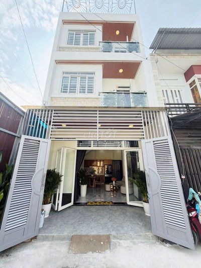 NHÀ 3 TẦNG LUNG LINH ĐÓN XUÂN  – NGANG 5M – 57 m²– XE HƠI ĐỖ CỬA