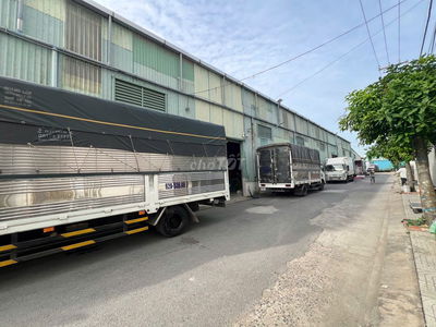 Bán đất mặt tiền đường 10m - sau lưng khách sạn Minh Quân 4 Long Cang