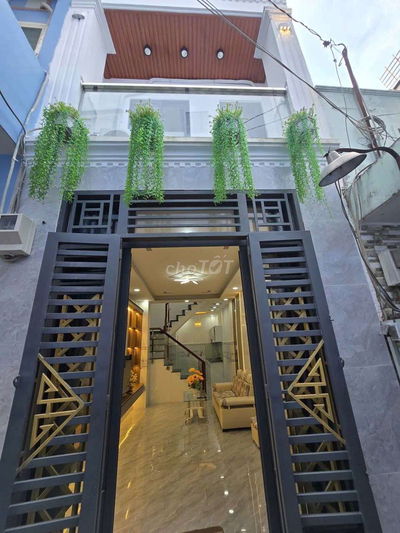 Bán nhà đẹp mới full nội thất hẻm 112 Bùi Minh Trực P5 Q8